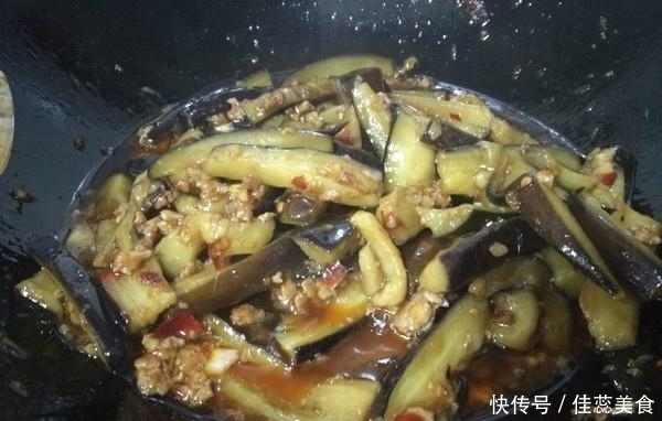 胃癌|炒茄子时，万万不要先下茄子，先下它，再多加这1味，鱼香味浓郁