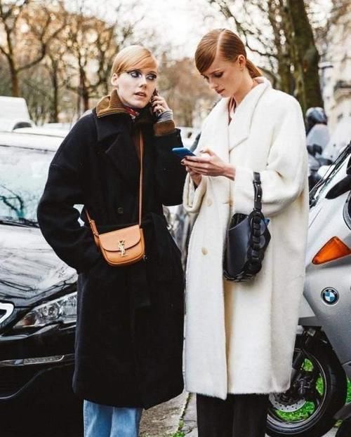 今年火了一种大衣，叫“过膝不过踝”，时髦保暖，小个子也爱了