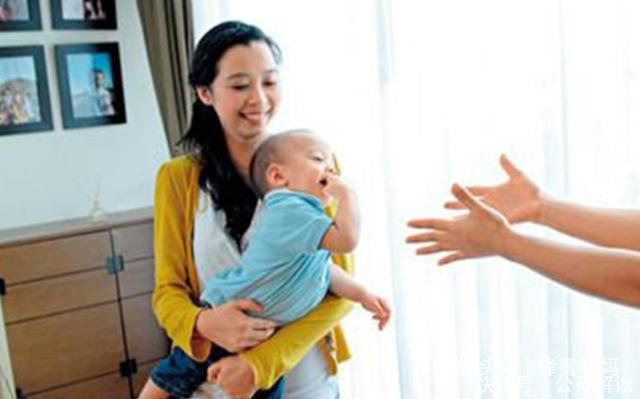 小猪佩奇|为啥宝宝一见到个别人就大哭不止并非迷信,家长要注意了