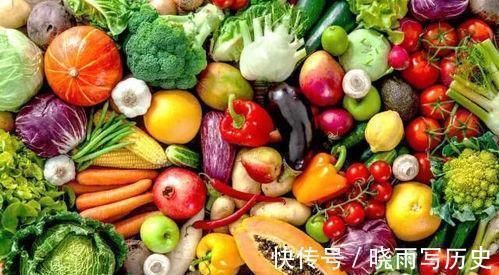 人体|“爱吃醋”会更容易骨质疏松?医生:不是谣言,骨头已经脆如饼干