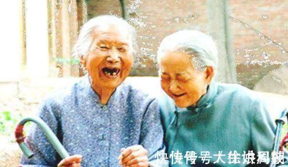 心脏病|50岁后若有5个表现的人,最易长寿,5个全有的一定可活到90岁