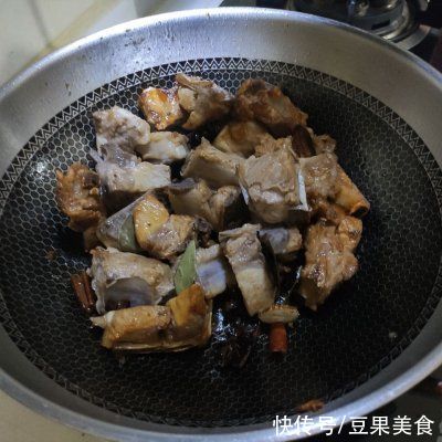 排骨|红烧排骨(这种做法让你好吃的停不下来)