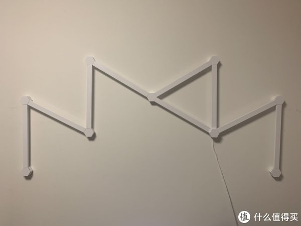 智能星座灯|Nanoleaf 智能星座灯使用体验：一款可以自由拼装的酷炫 RGB 灯条