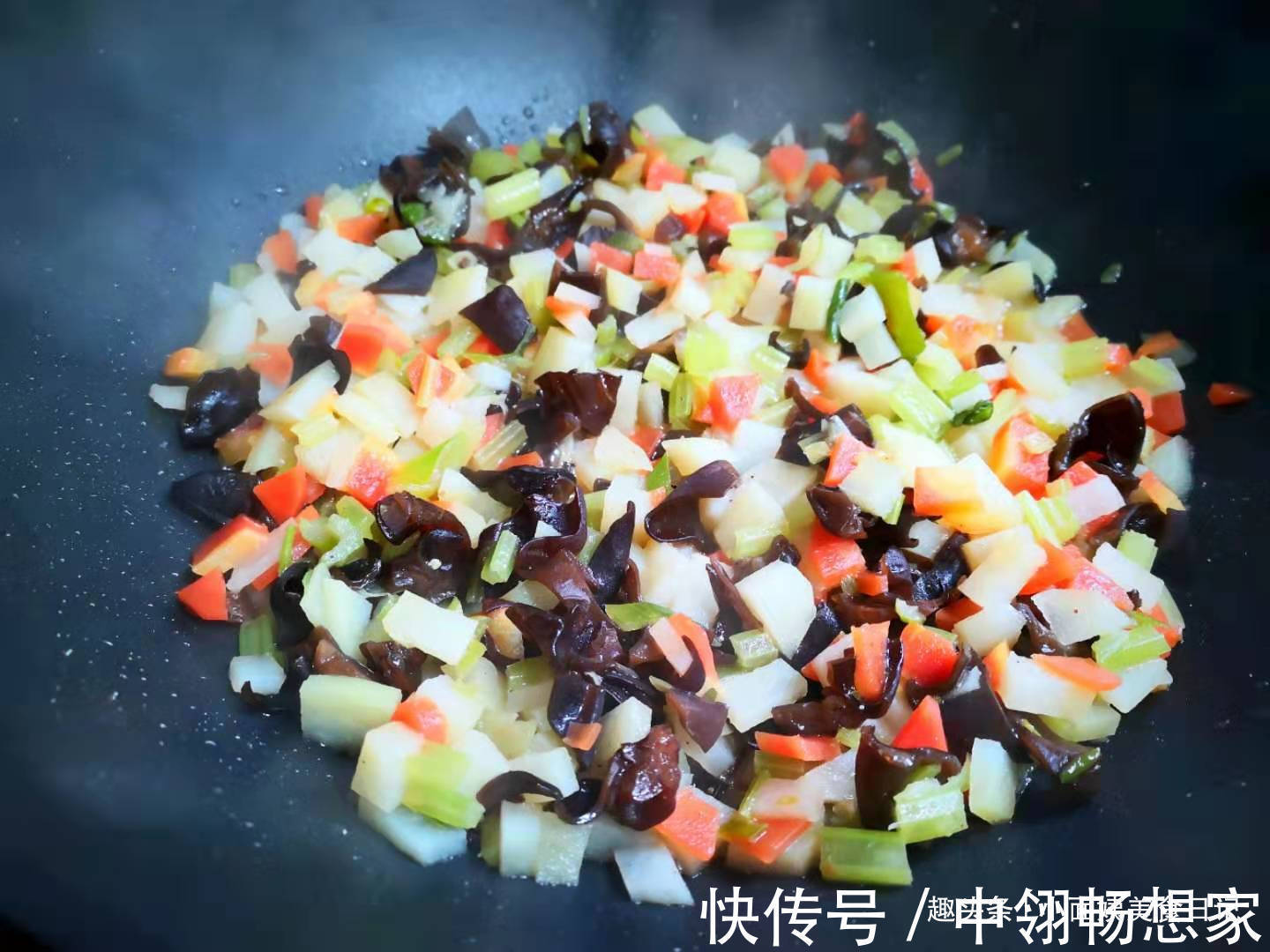 我家隔两天就会吃这饭,劲道又好吃,养胃还抗饿,每次都能吃两碗