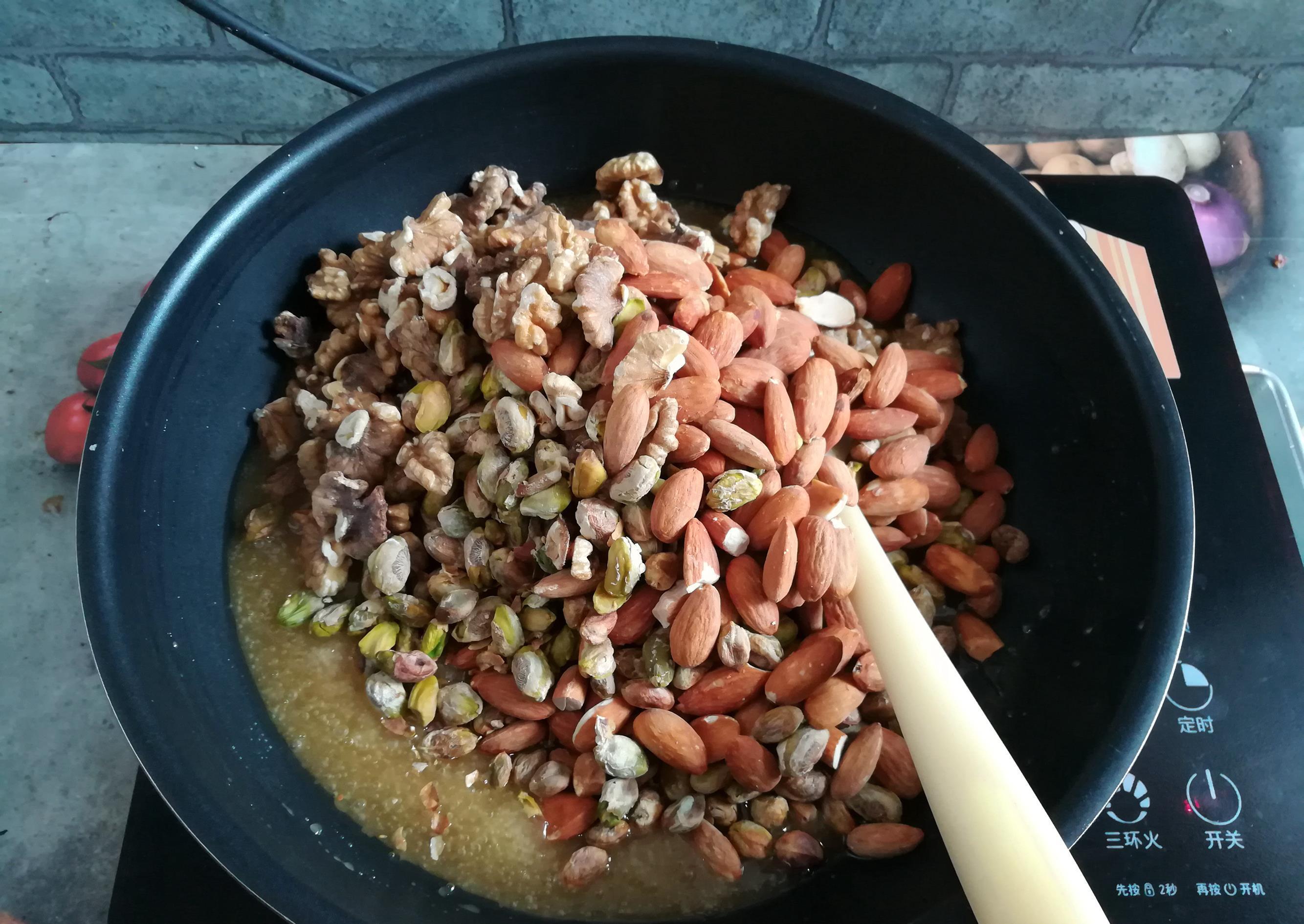 二十三把糖粘,这糖每年只做一次,朋友:糖果界的“满汉全席”