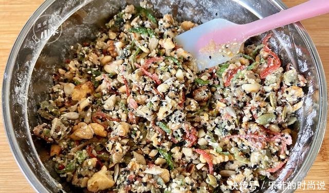 详细|五仁月饼做法来了,配方详细讲解,无难度,中秋自己在家都能做