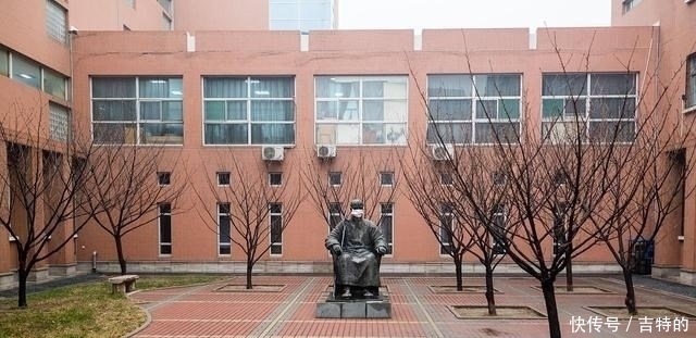 这所大学曾与北大齐名，无奈沦为普通本科，双一流是其新机遇！