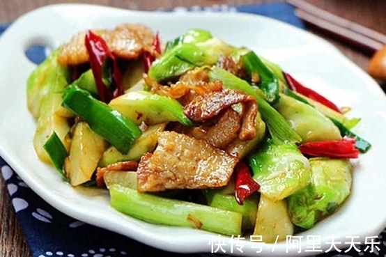 几道下酒家常菜,在家招待客人实惠又好吃,客人吃得很满意