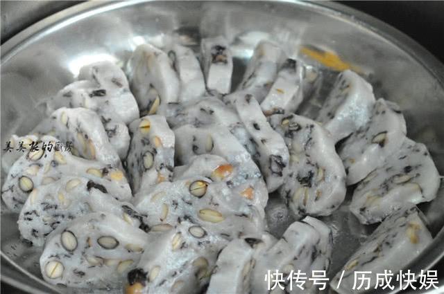 黑豆|人称“蛋白之王”，补铁是黄豆的30倍！3块钱做1锅，好吃省事