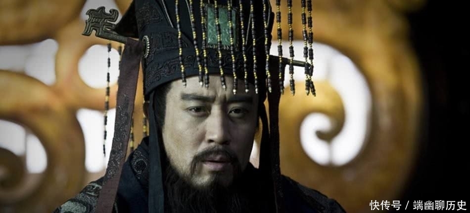 忠君|蒙恬自杀前说了两句忠君名言，曹操推崇备至，每读一次就流泪一次