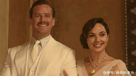 奥黛丽·赫本 碧昂丝戴蒂芙尼 1.95亿钻石项链,雷迪嘎嘎、赫本也戴过