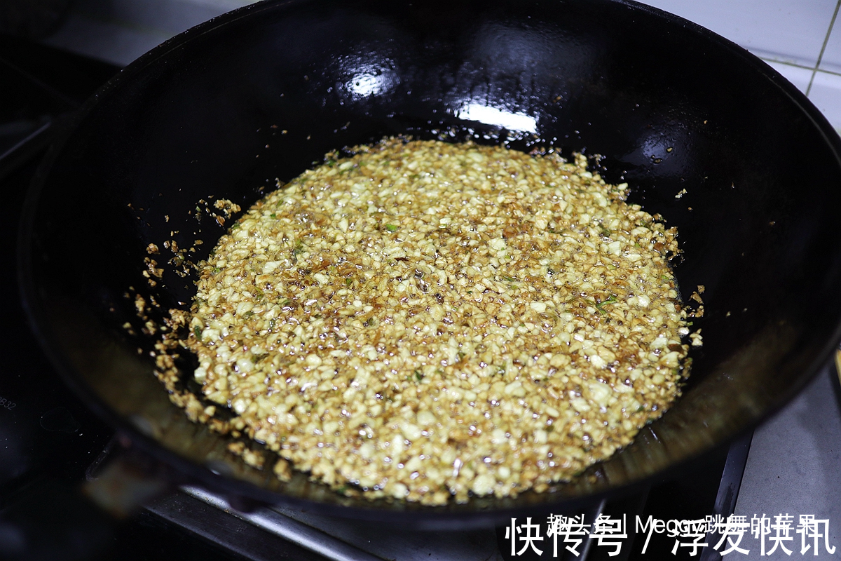 老少皆宜|终于学会做避风塘酥脆虾了，味道一点儿不比饭店差，好吃又实惠