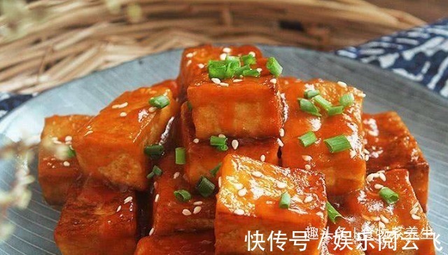 女人|这4物是“天然黄体酮”,女人每天坚持吃,或助你皮肤细更年轻