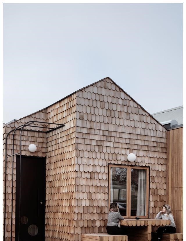 卧室|别墅外观设计就被迷住了,进去参观就怕迷路!空间运用的太聪明了