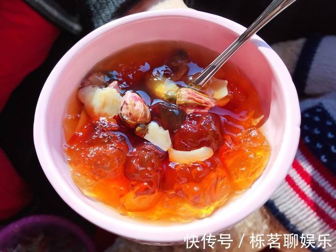 自由基|女人常喝此美容养颜汤,每天一碗,补充胶原蛋白,40岁不显老