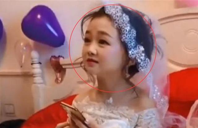 身高高|成都最美袖珍女孩结婚了,30多岁拥有十几岁的童颜,爹妈含泪送嫁