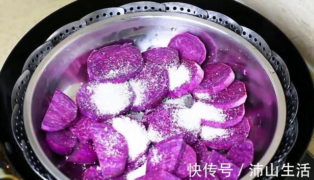 家宴|紫薯这吃法太香了，新做法教会你，春节家宴做一锅，端上桌就扫光