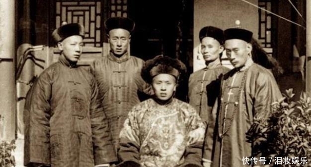 现场|老照片辟谣:图1不是“败家铁帽子王”,图3也不是冥婚现场