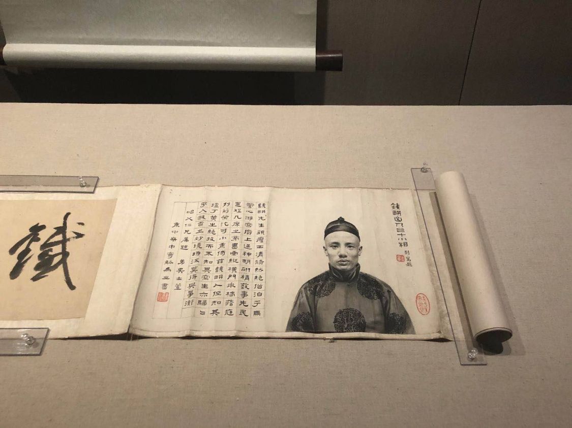 雕花$看齐白石的古仕女人物,齐白石传人、少白公子-汤发周说,从中可以看出芥子园的痕迹