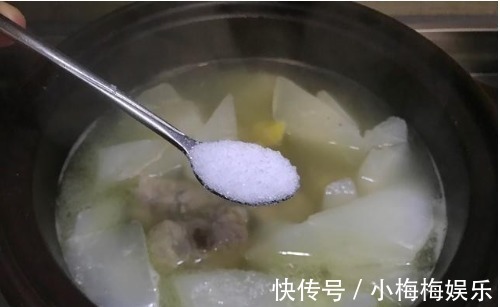 炖白萝卜时，只要多加这2种调料！保证萝卜越炖越香，越炖越好吃