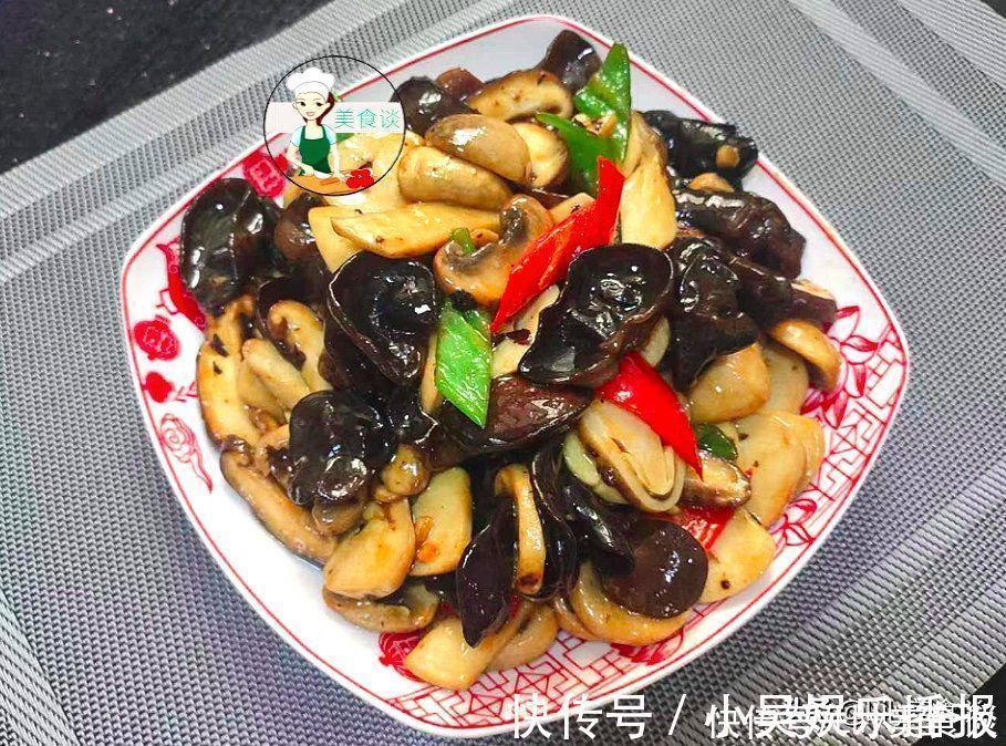 这四样素菜一起炒,不放肉也很鲜美,简单又营养,大人孩子都爱吃