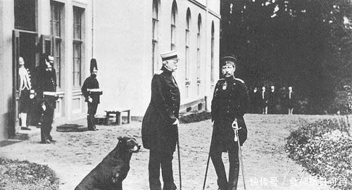 态度|希特勒上台后,对还活着的威廉二世是什么态度