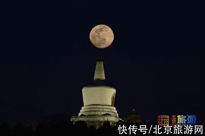 圆月|元宵佳节，北京北海公园圆月美轮美奂