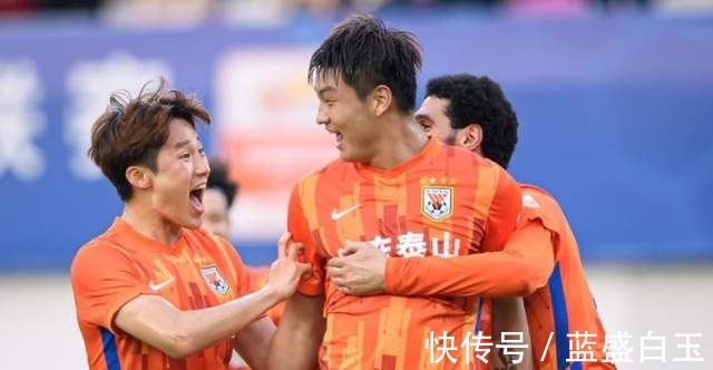 李磊|旅欧+2!身高192国足锋霸再度留洋,欠薪和中资并不是主要推动力!