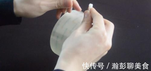 胶带上绑一根塑料扎带，作用太棒了，解决了很多人的困扰，太实用了