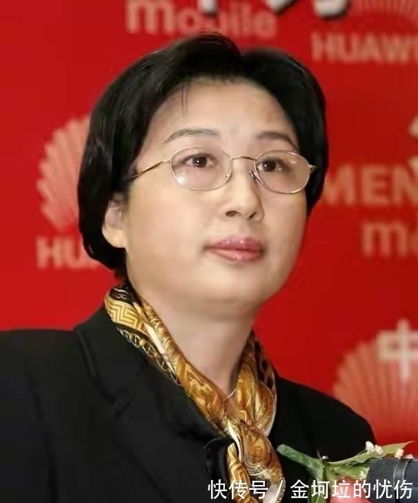 华为女皇|66岁华为女皇:任正非钦点的董事长,创5200亿收入,3年前辞职