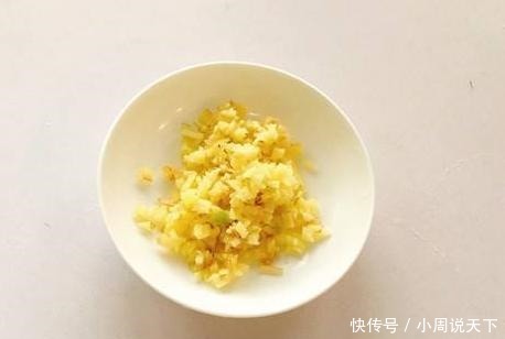 麻婆豆腐简易做法，别只会焯水，牢记2个妙招，豆腐嫩滑入味不碎