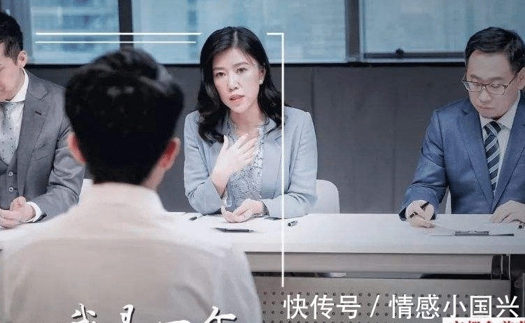 西装|它集合了红圈所的title,笔挺的西装,漂亮的面孔和高大上的工作