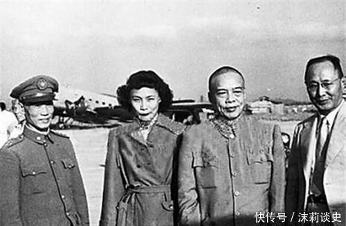 一儿半女#她因不育被丈夫抛弃,改嫁后生11子成豪门阔太,一儿子家喻户晓