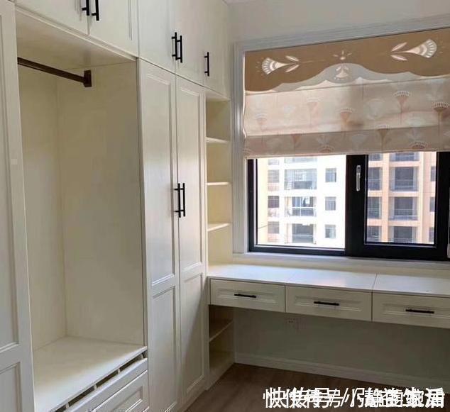 玄关|晒晒准备入住的新房，进门就被玄关迷住，一屋子灰色瓷砖太满意了