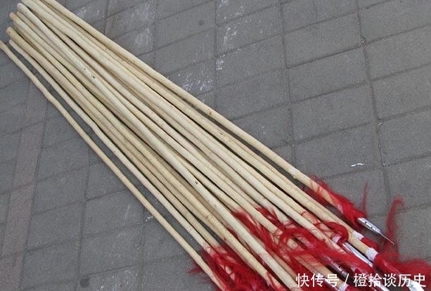 长枪|长枪上为什么挂红缨？不仅是为了好看，还有古人的“狡诈”