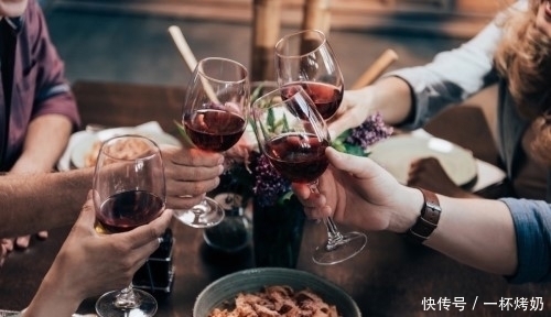 幽门螺旋杆菌|胃部最怕一种“水”,常喝,歼灭幽门螺旋杆菌,胃会感谢你