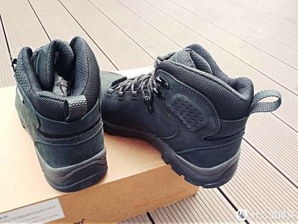 牛皮|纵享探索乐趣：OUNCE遨游仕T1B登山鞋体验