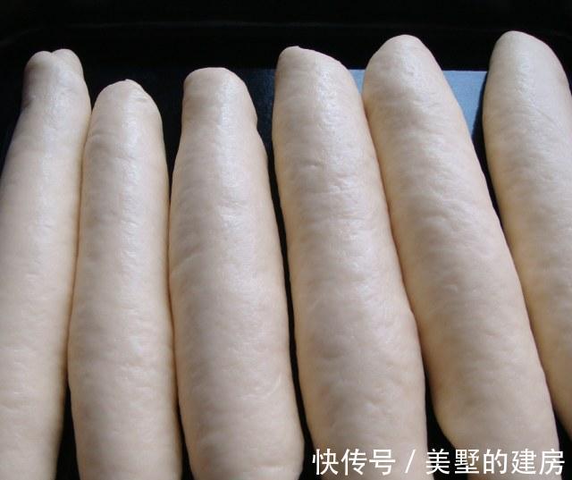 接头处|牛奶排包的详细做法，香软好吃，营养丰富，味道棒极了