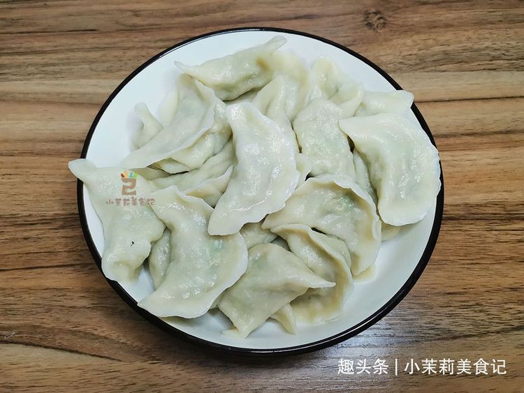 包萝卜馅饺子，记住别杀水和焯水，难怪发柴没营养，教您正确做法