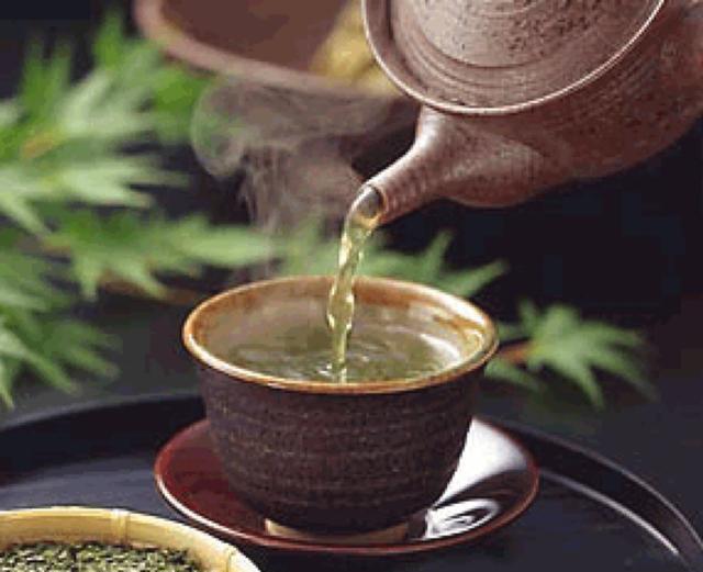 茶氨酚|长期喝白开水与喝茶的人,哪种人的身体更健康?你知道吗?