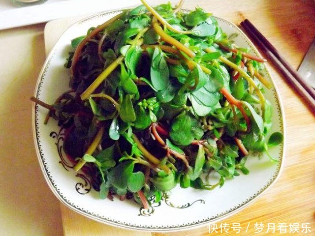 把新鲜|当季遍地都是的一种野菜,又是“五行俱全的长寿菜”,专治老年病