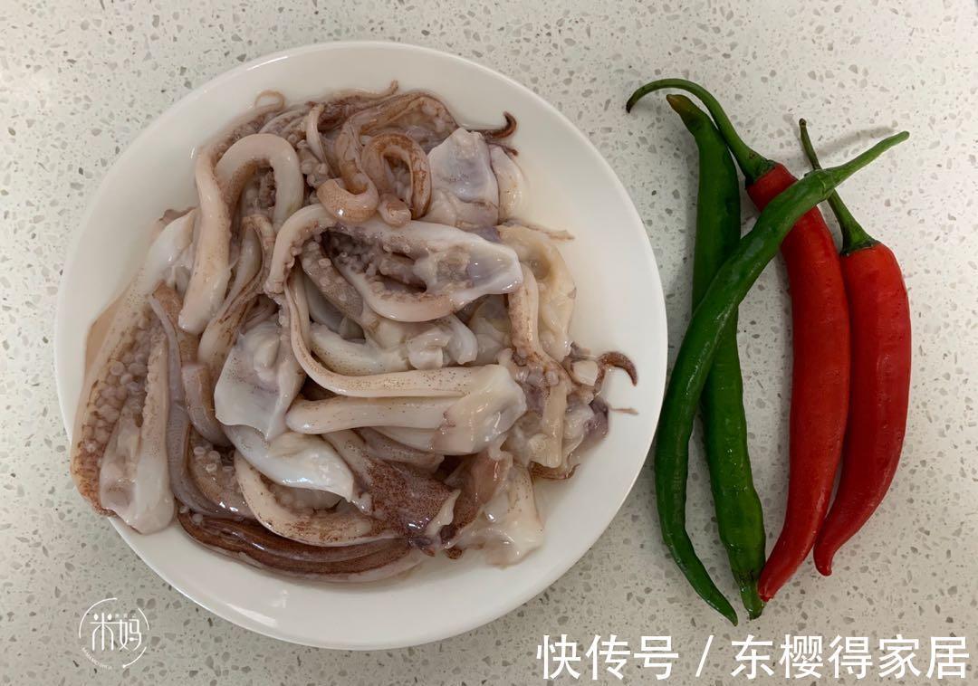 鲜嫩|遇上此菜，我从不手软，鲜嫩无比Q弹至极，比吃烧烤还香