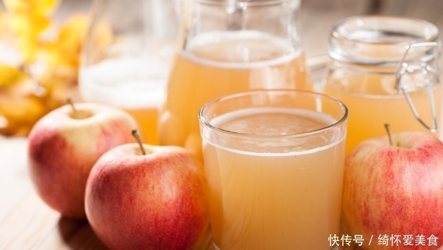 碳酸饮料|得了糖尿病,尽量少吃8种食物,管不好嘴,血糖可能会控制不住
