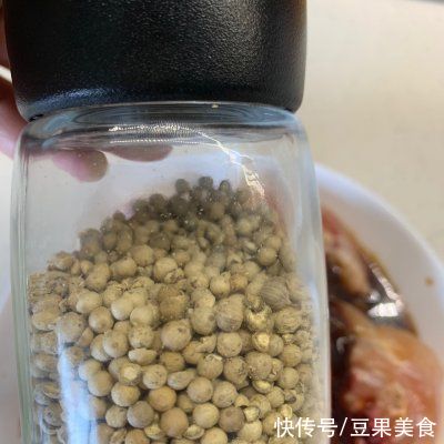  做法|史上最好吃的鲜嫩多汁的蒸鸡做法