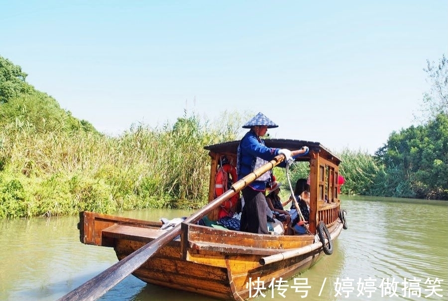 摇橹船|秋天的沙家浜，有太多值得你来的理由，大闸蟹算一个