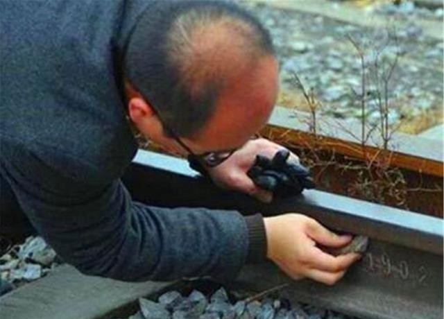 中国|中国还在使用一百多年前的清朝钢轨?专家:每根都是无价之宝