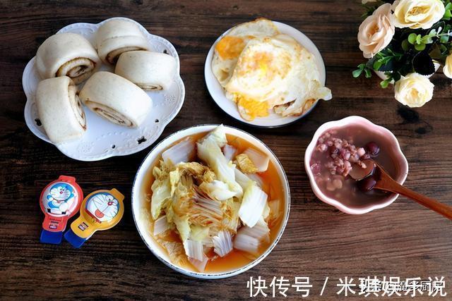 烙馍|晒一晒四口人的9天家常早餐，网友：有个勤快的妈妈就是不一样