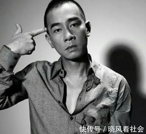 他看起来痞，却近乎完美，戏外真正“披荆斩棘”的陈小春你该知道