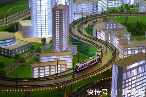 购房者|未来10年，这3类房子或将成为“抢手货”，2.4亿人在支撑
