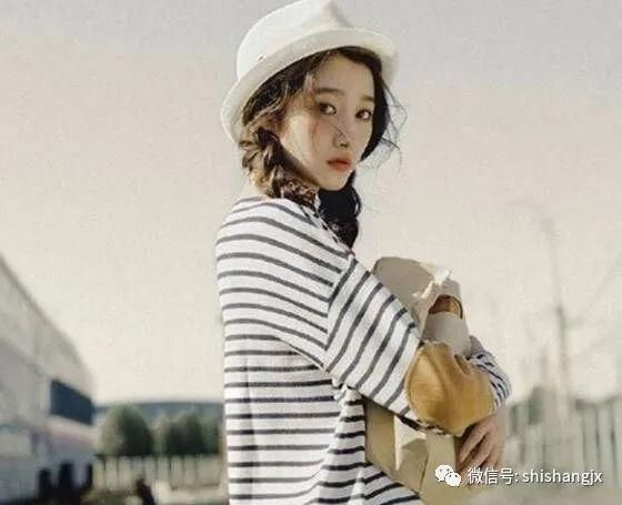 学院风的女生发型扎发,好看自然又简单,特别唯美